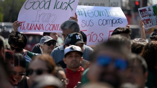 Mexicanos despiden en Tijuana a la selección de Irán rumbo a su debut en el Mundial 2026
