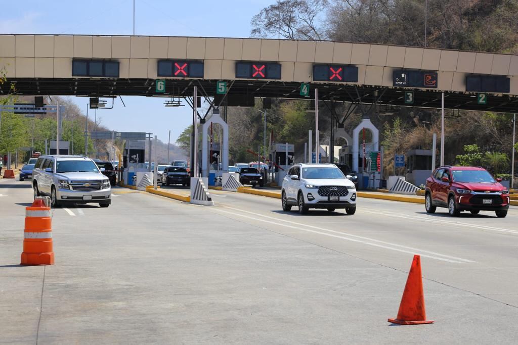 Llegada de turistas a Guerrero por puente de marzo 2023