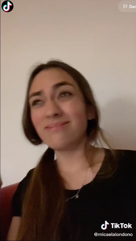 Confunde a la novia con la otra y la llama fea