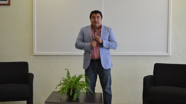 Héctor Cabrera. Espía