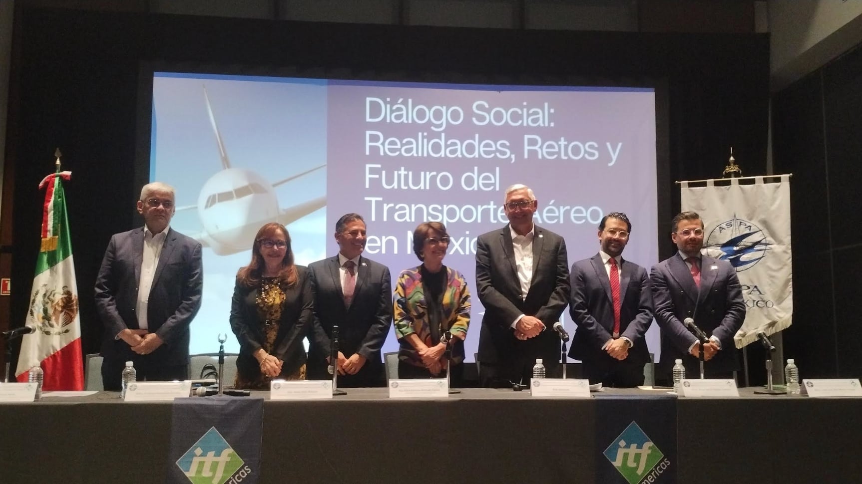 Realidades, retos y futuro del Transporte Aéreo en México