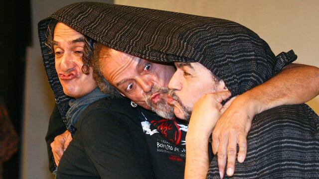 Armando Vega Gil (izq), miembro fundador de Botellita de Jerez