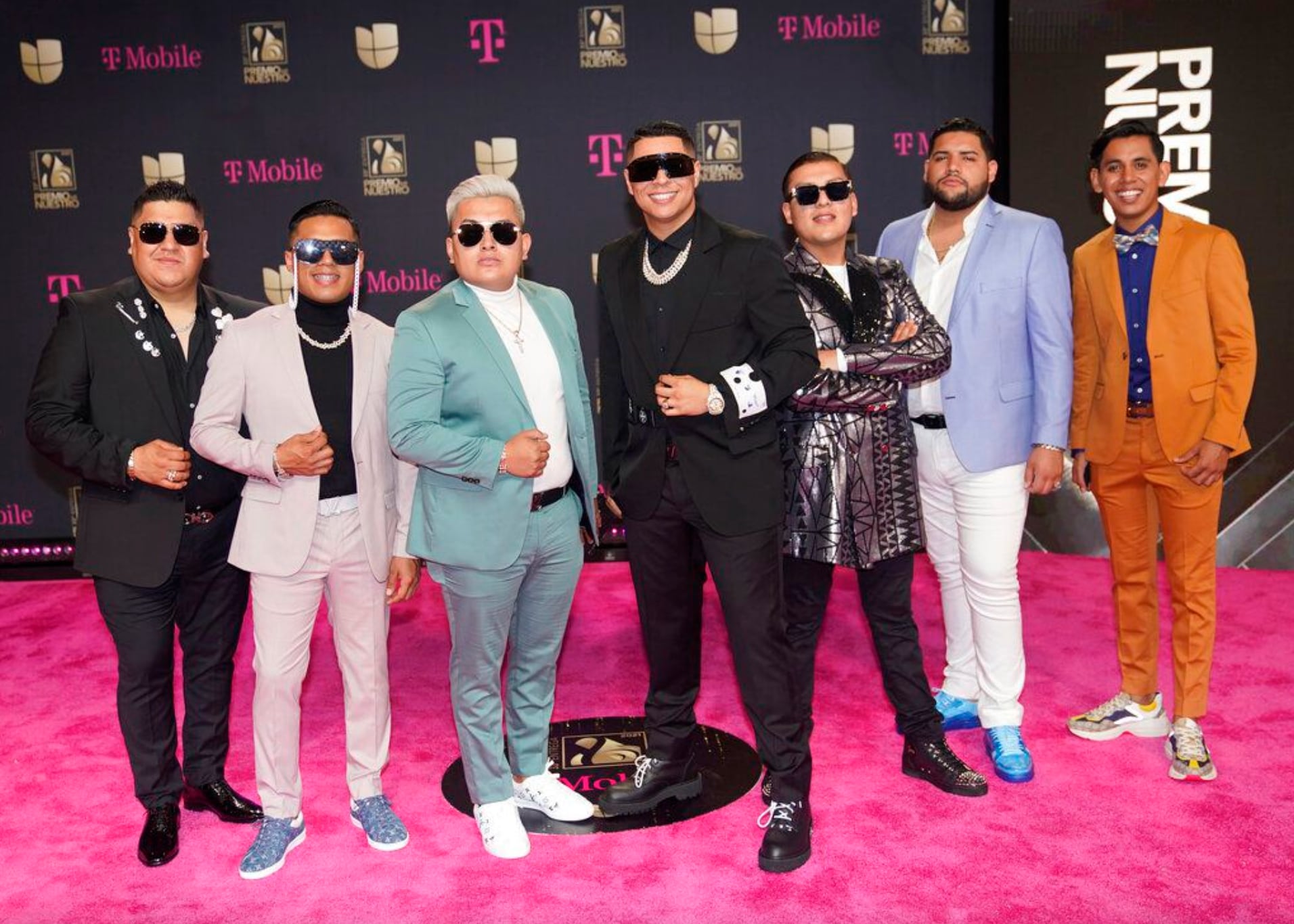Grupo Firme