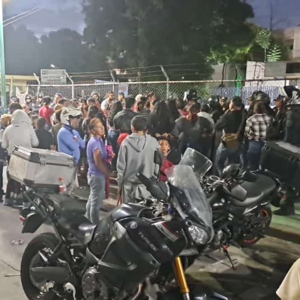 ¿Qué pasa en el Reclusorio Oriente de CDMX? Familiares acusan que golpean a internos y habrá traslados tras riña que dejó 8 heridos