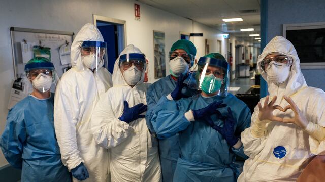 Se recupera de Covid-19 a los 95 años