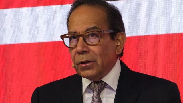 El presidente del Consejo Coordinador Empresarial, Carlos Salazar Lomelín, tiene la oferta de integrarse al consejo de administración de BBVA.