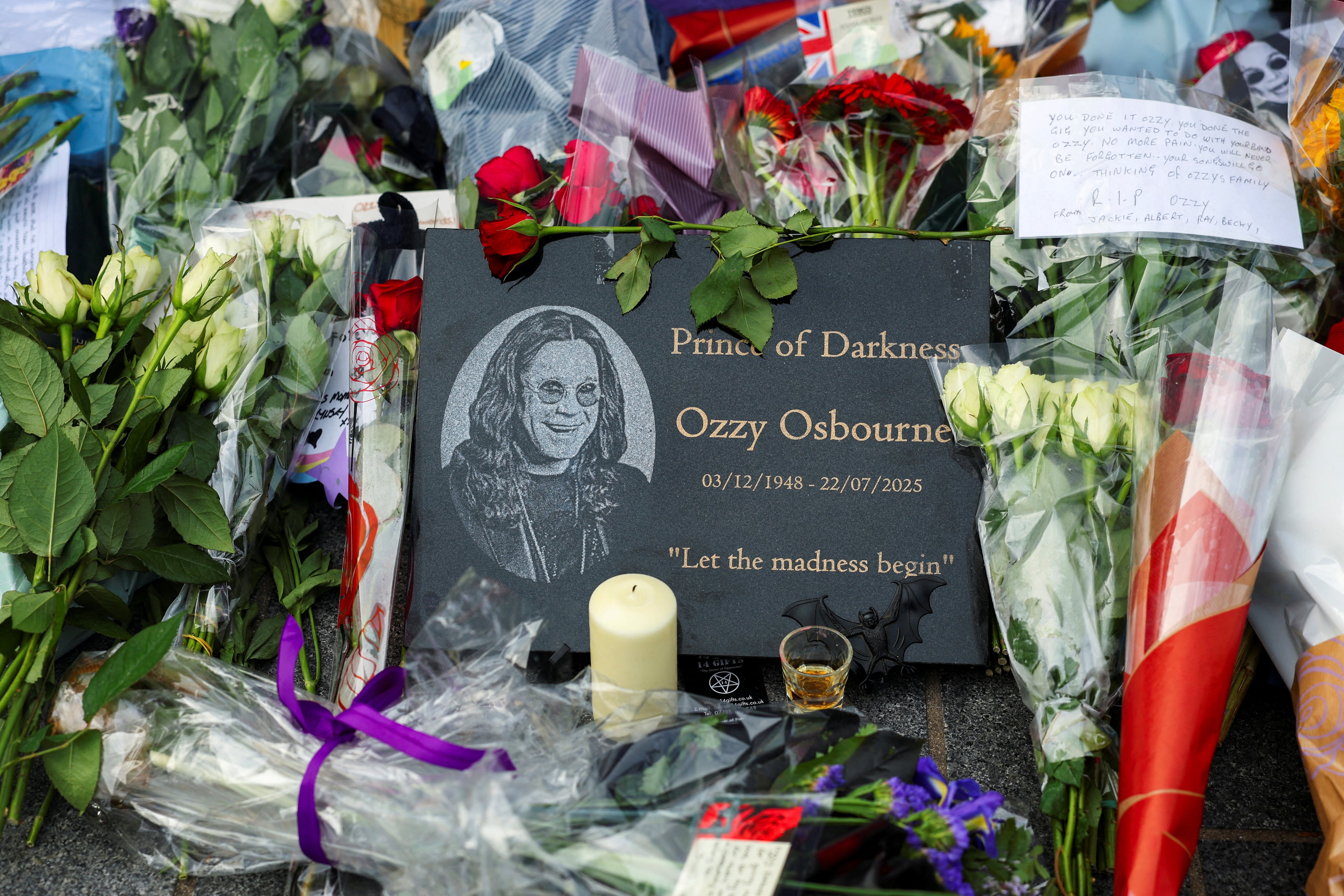 Homenajes a Ozzy Osbourne tras su muerte
