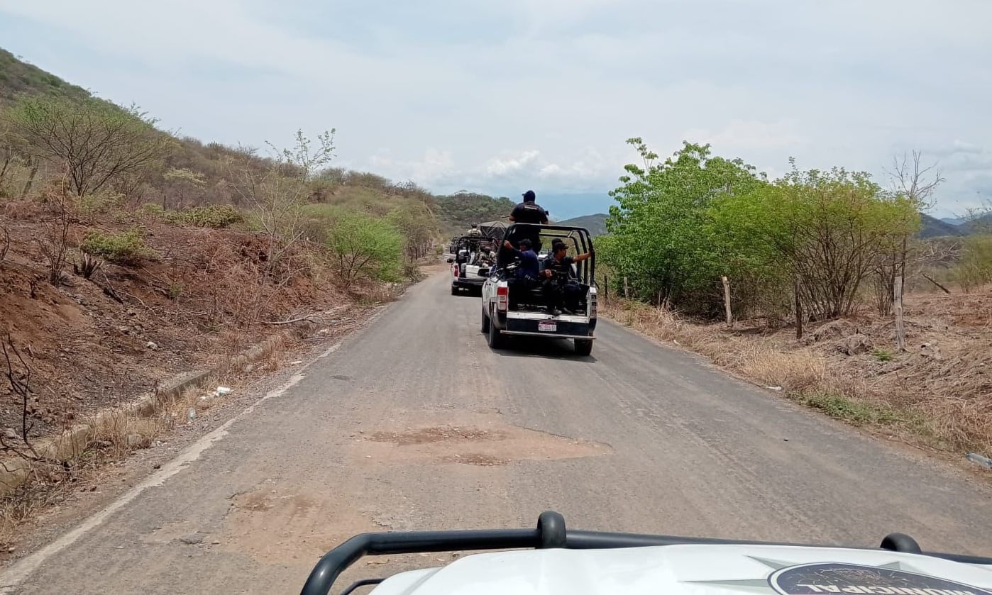 Ataque del CJNG en Michoacán: 50 sujetos armados irrumpieron en Tepalcatepec y desataron balaceras