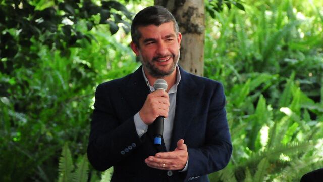 Mauricio Tabe, alcalde de Miguel Hidalgo, presenta Renace MH