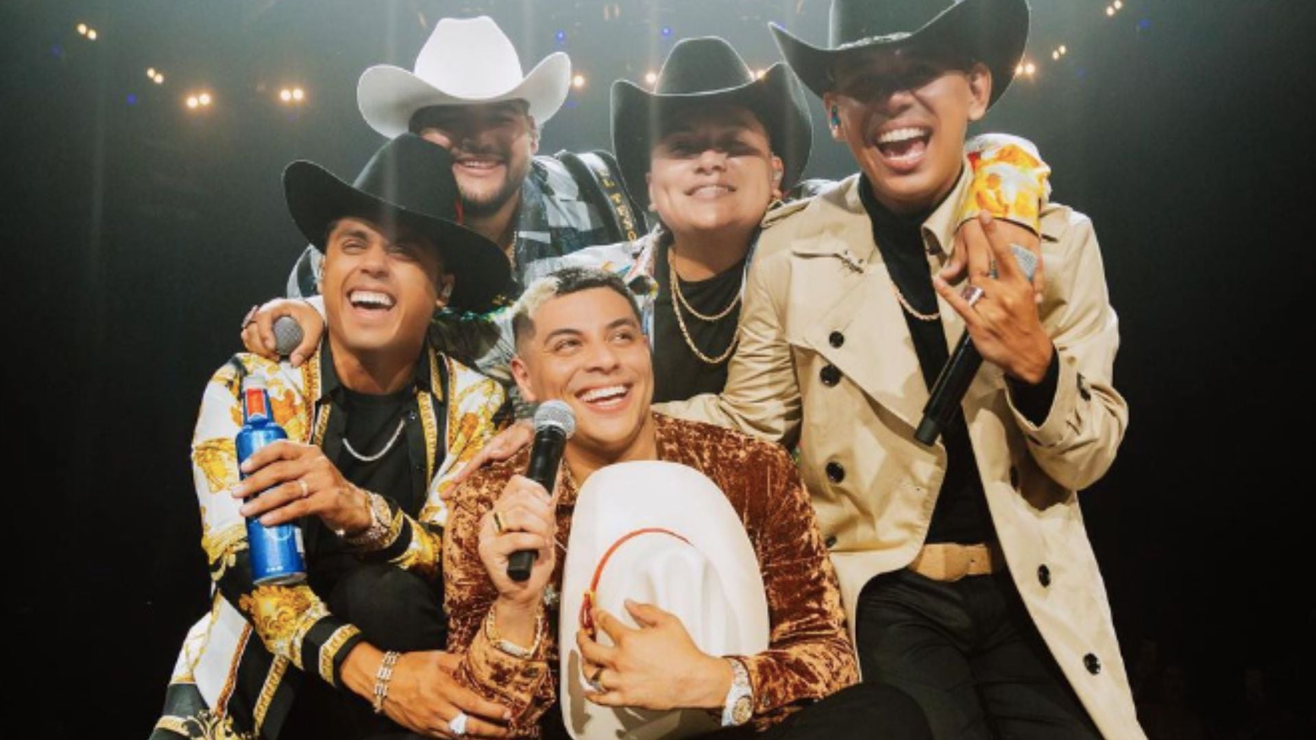 Grupo Firme