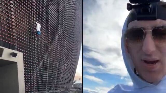 Hombre escala esfera de Las Vegas