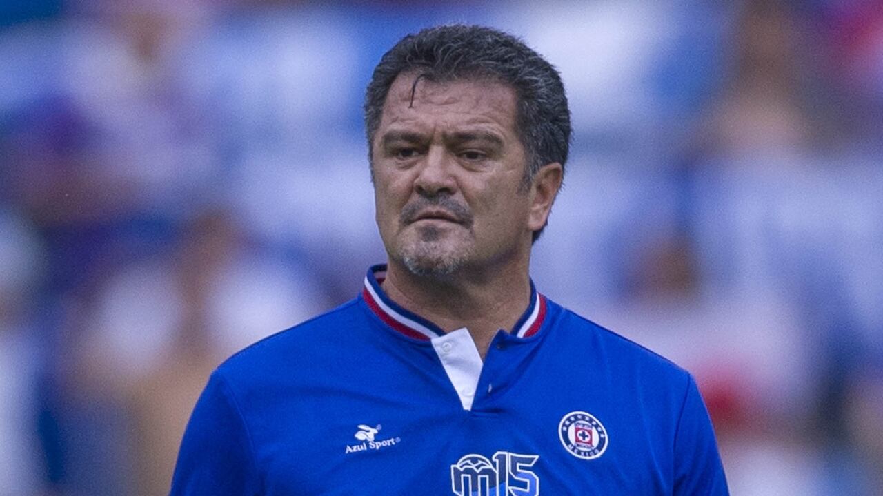 Cruz Azul: ¿Por qué no llegó Carlos Hermosillo?
