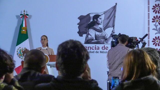 Claudia Sheinbaum durante la mañanera del pueblo en Palacio Nacional