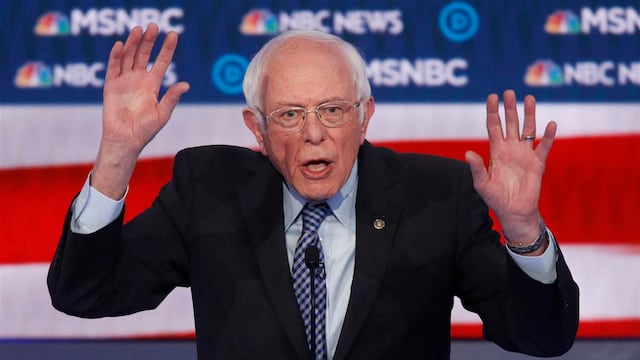 Bernie Sanders también lidera encuestas en California.