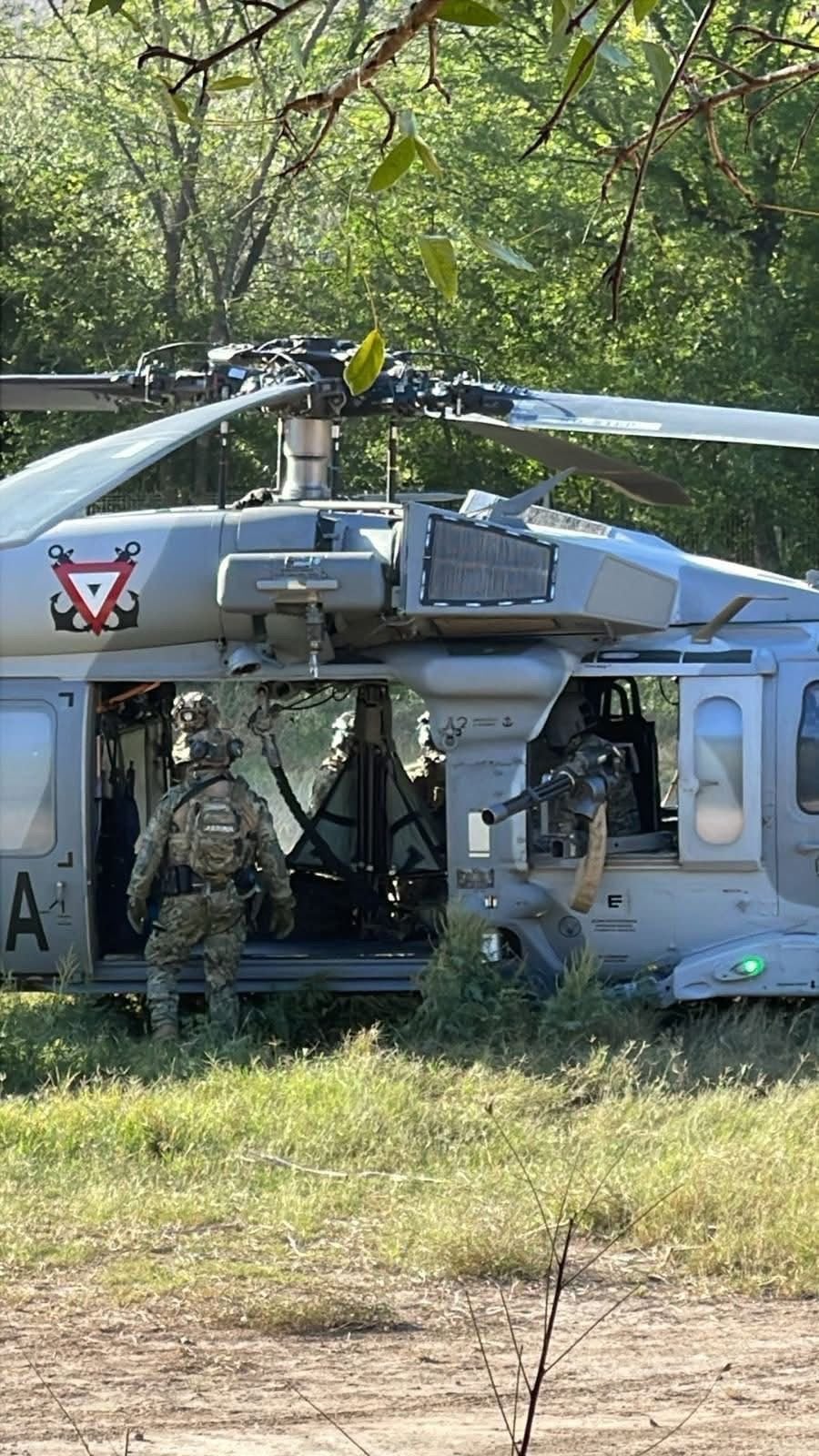 Operativo de Semar y Sedena en El Álamo, Sinaloa.