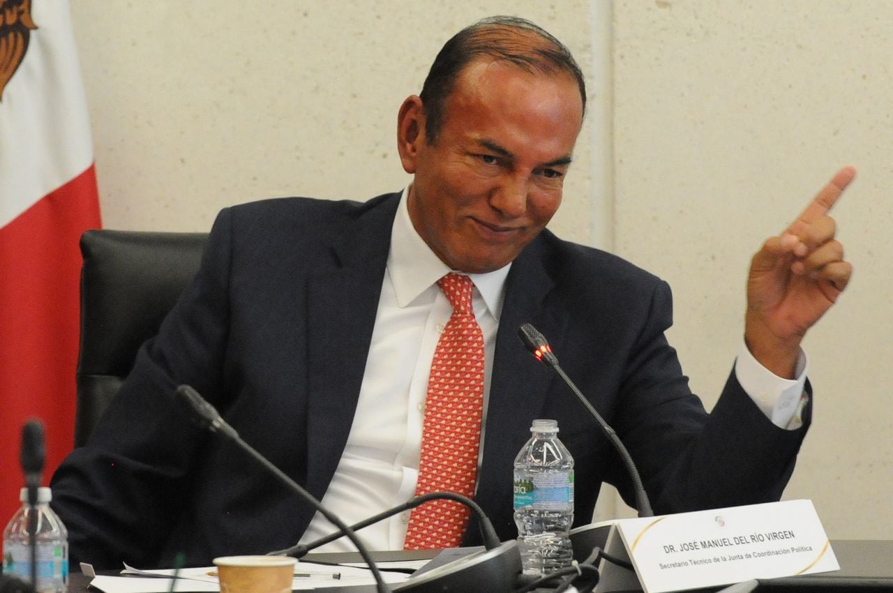 José Manuel del Río Virgen de regreso en el Senado