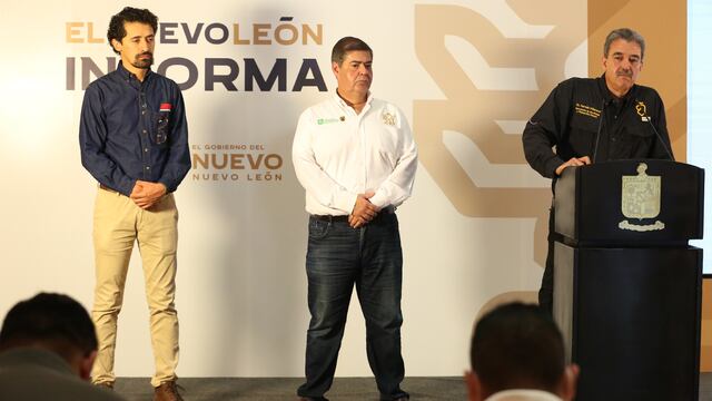 Gobierno de Nuevo León entrega tarjetas MIA