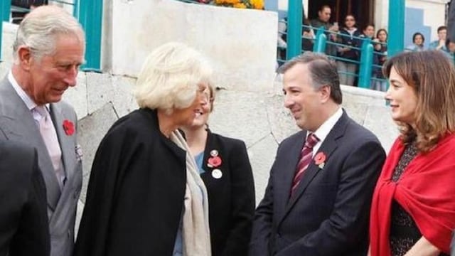 José Antonio Meade y su esposa con Carlos III y Camila