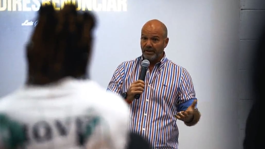 Mazatlán FC “ficha” a Luis García para levantar el barco en el Clausura 2023