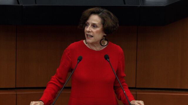 Denise Dresser. Extorsionan a su madre.