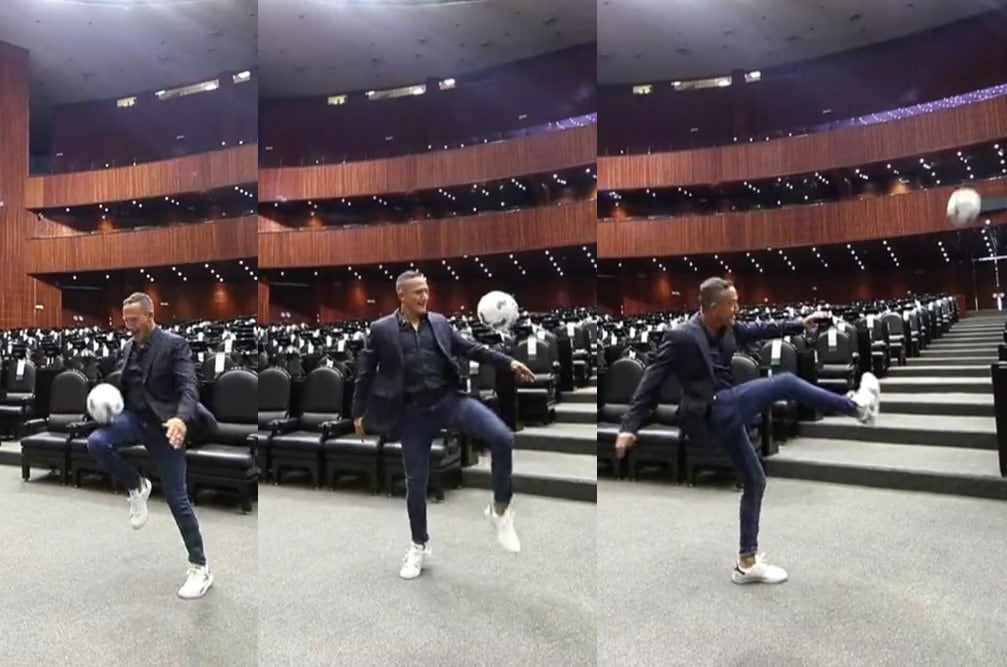 Luis Hernández juega futbol en la Cámara de Diputados