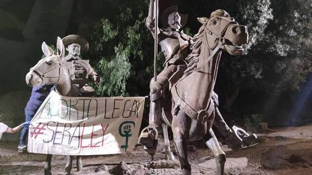 Estatua de Don Quijote.