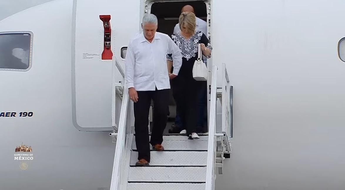 Miguel Díaz-Canel y su esposa llegan a México