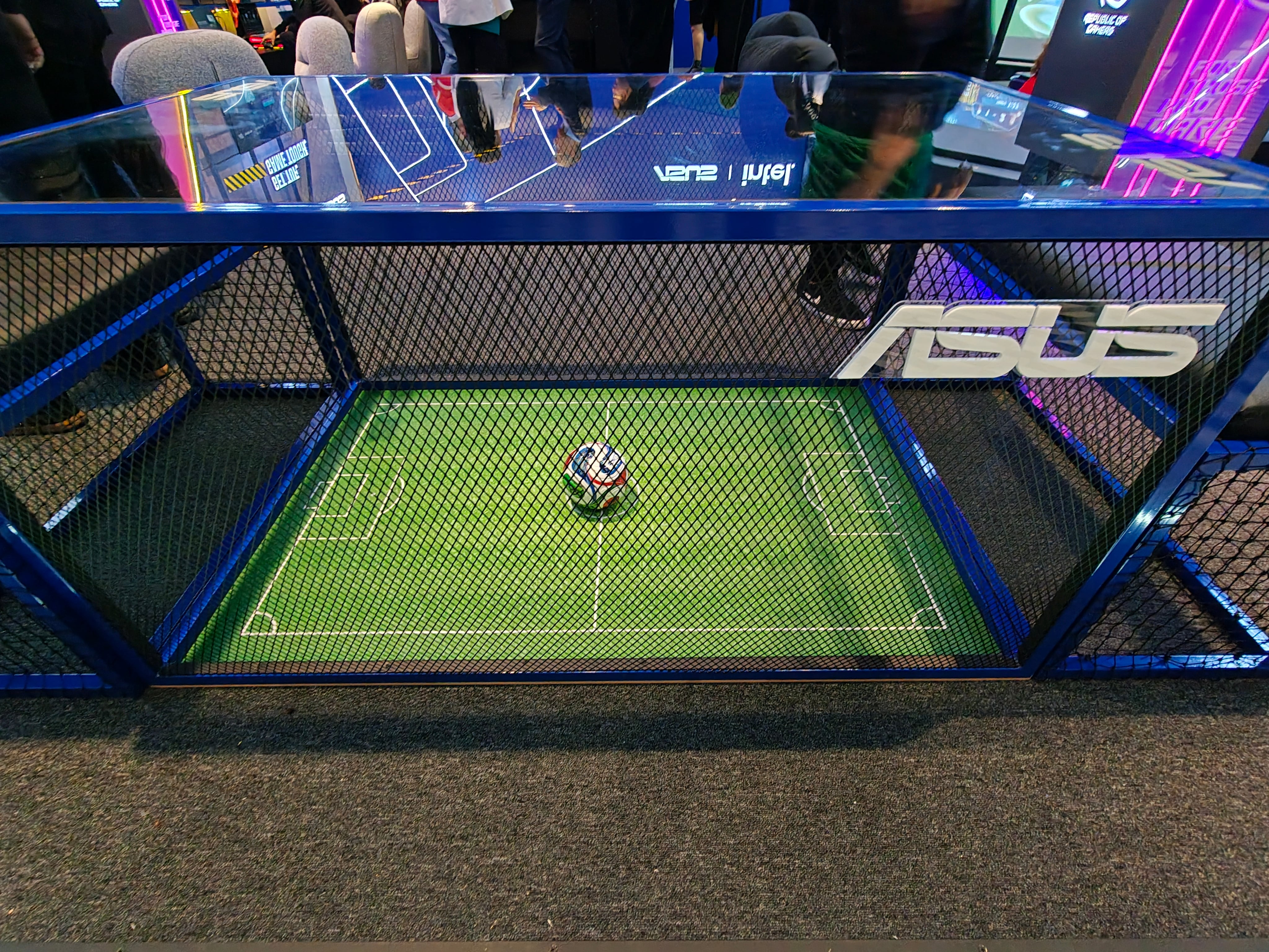 Asus Pop-Up Store