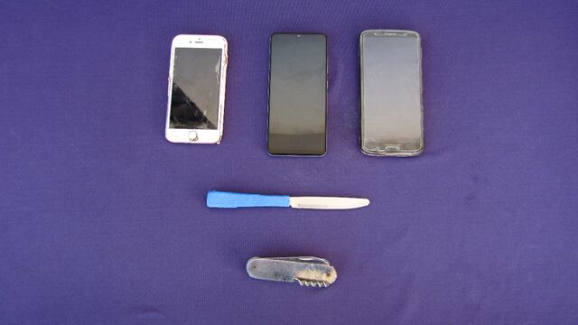 Detienen a dos menores de edad por robo a mano armada