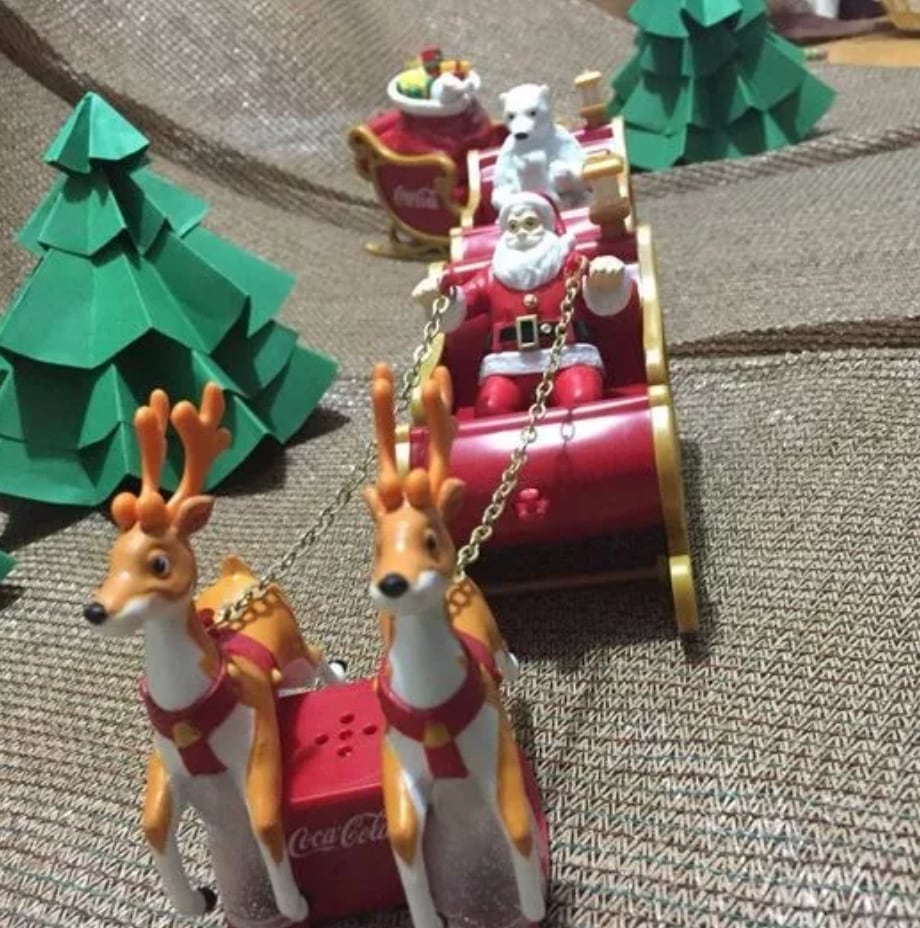 Trineo coleccionable navideño de Coca Cola