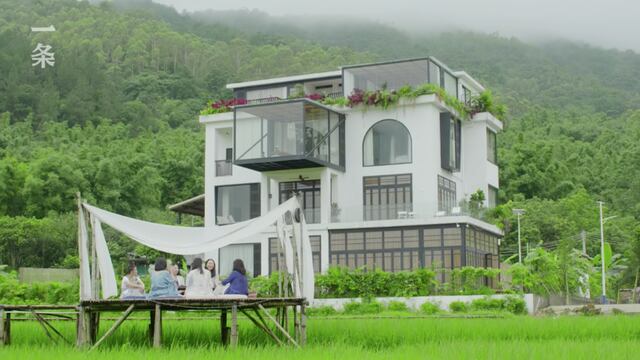 Ahorraron mucho y se compraron la casa de sus sueños