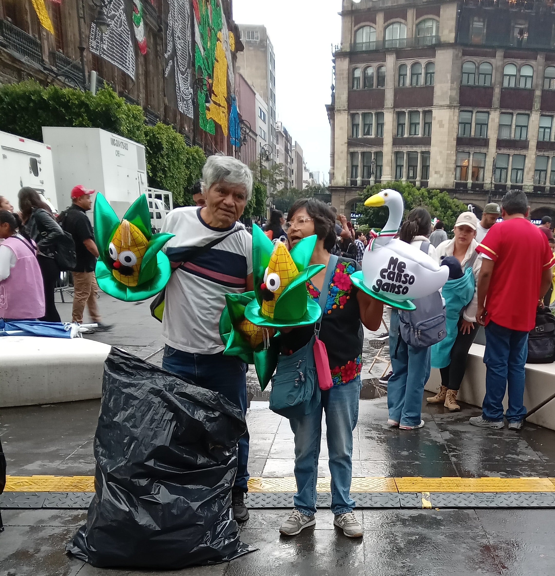 Venta de artículos por el Grito de Independencia 2025