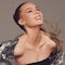 Belinda regala tratamientos de quimioterapia a niños con cáncer (VIDEO)