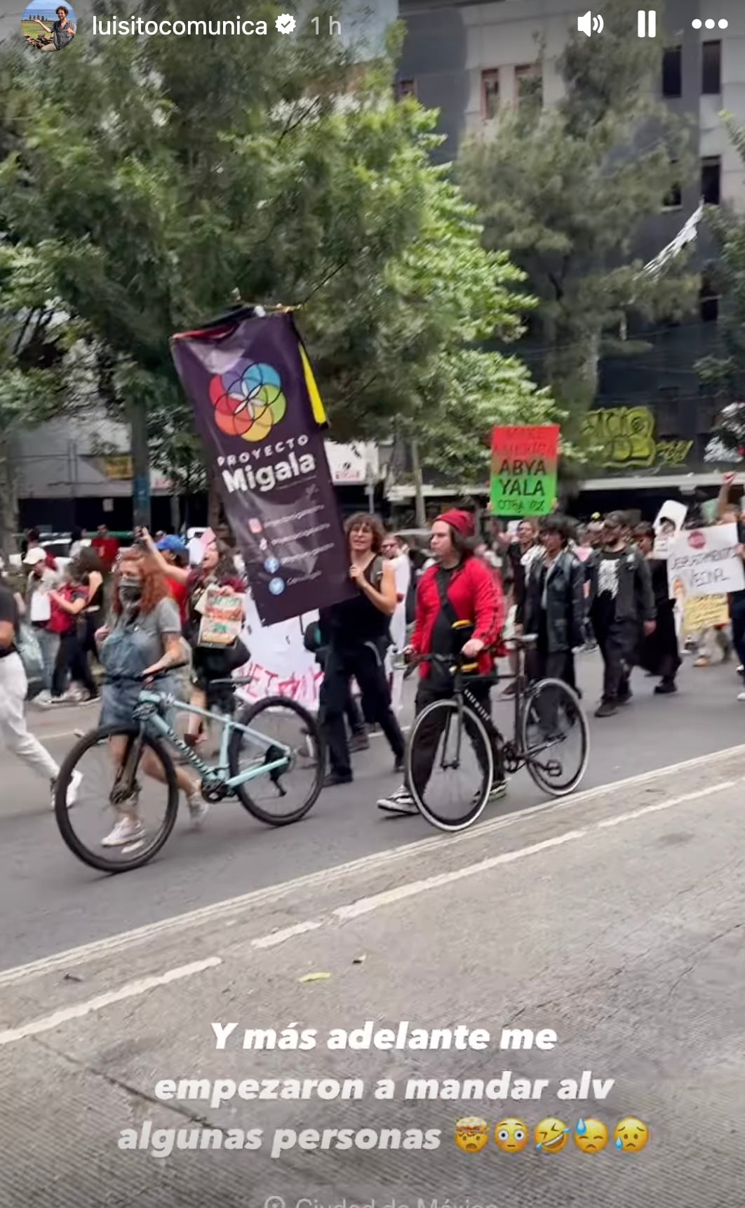 Luisito Comunica es insultado durante protesta vs gentrificación