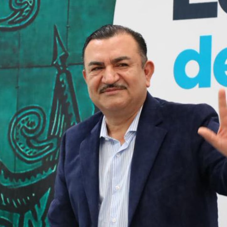 Diputado del PRI Tony Meléndez interpreta “La Guadalupana” en El Vaticano