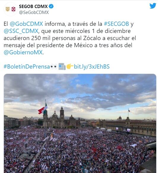 Asistencia al mensaje de AMLO en el Zócalo