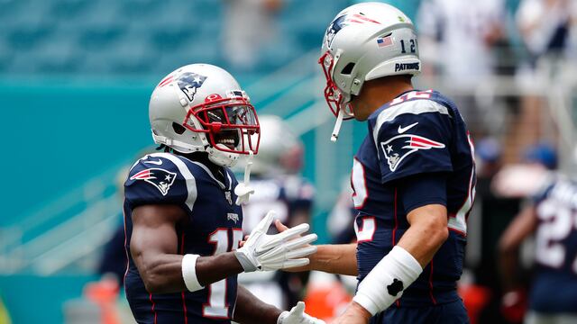 Antonio Brown junto a Tom Brady
