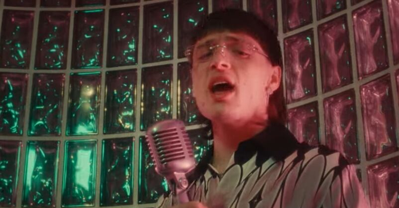 Peso Pluma en 'Igual que un ángel'