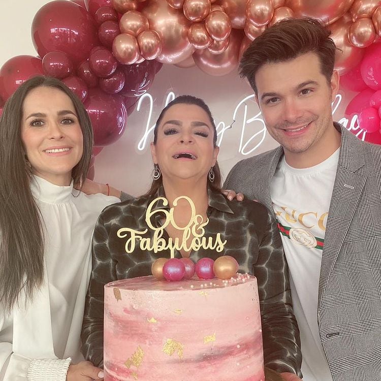 Khiabet, Gaby Ortiz y Brandon.