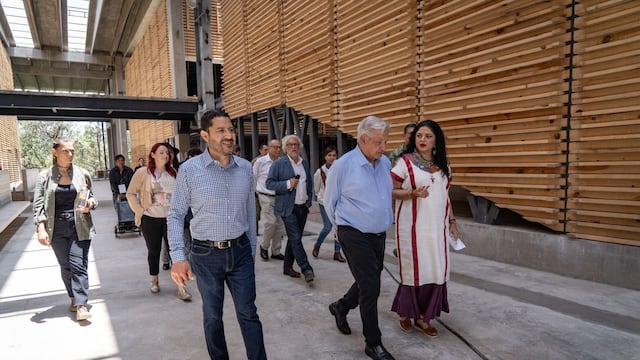 AMLO en obras de la cuarta sección del Bosque de Chapultepec