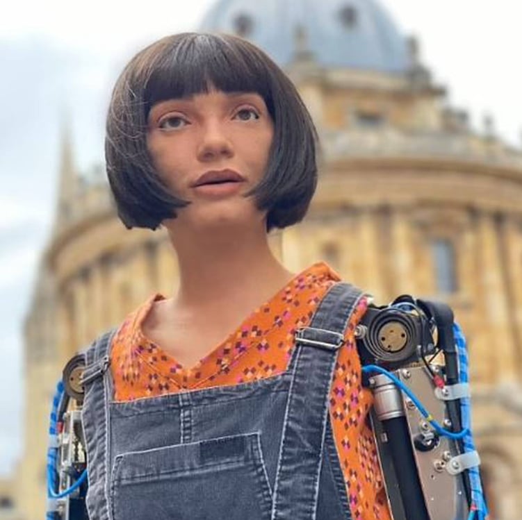 Ai-Da, robot humanoide con inteligencia artificial