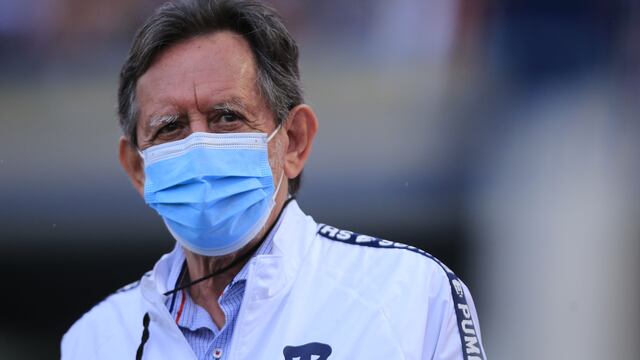 Leopoldo Silva con el Club Pumas