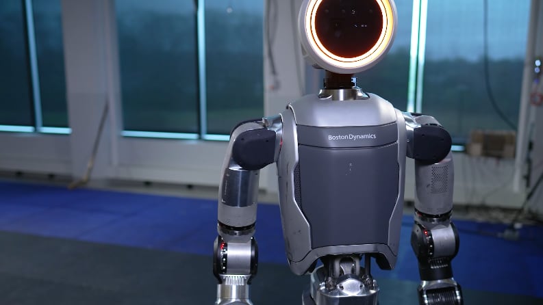 Atlas, el robot humanoide de Boston Dynamics que parece hecho con inteligencia artificial