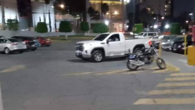 Balacera en Walmart Las Ánimas dejó un muerto