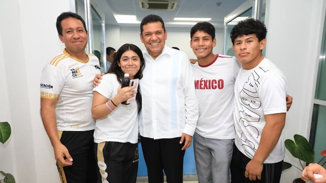 Javier May reconoce el deporte con Beca de Sostenimiento Deportivo y Premio Estatal del Deporte 2025.