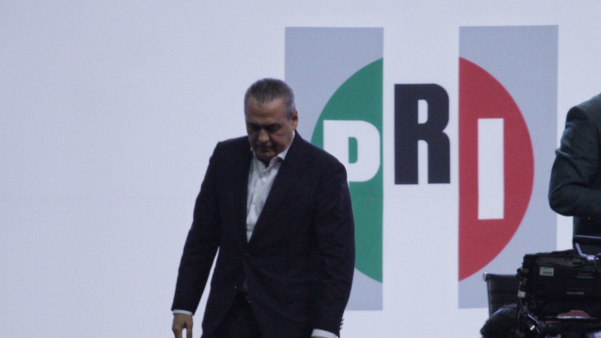 ¿Quién es Manlio Fabio Beltrones? PRI lo expulsó de la bancada en el Senado de México