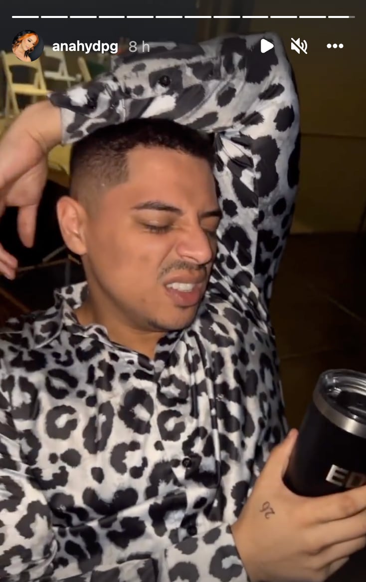 Eduin Caz en fiesta de Navidad