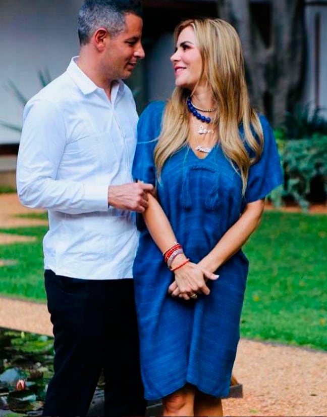 Alejandro Murat y su esposa Ivette Murat