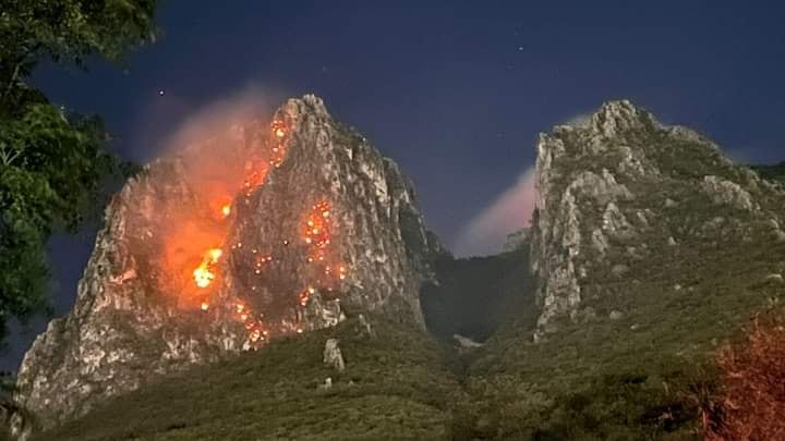 Incendio en Cerro de La Silla