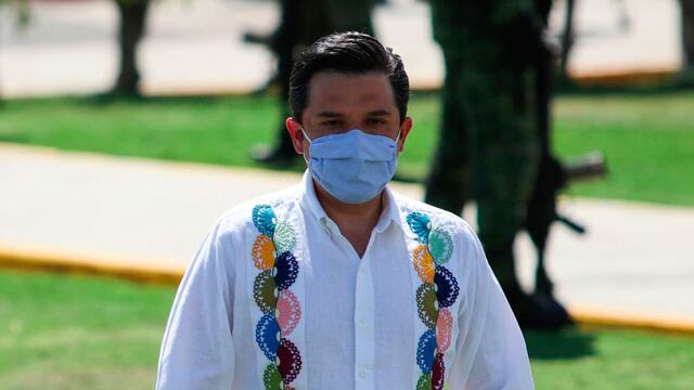 Zoé Robledo Aburto.